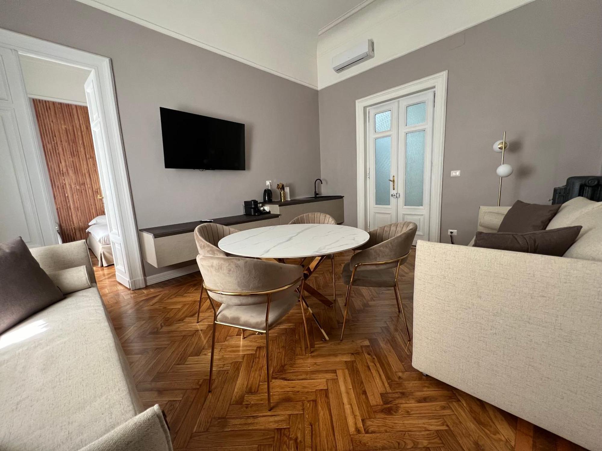 Turin Central Cavour Екстер'єр фото