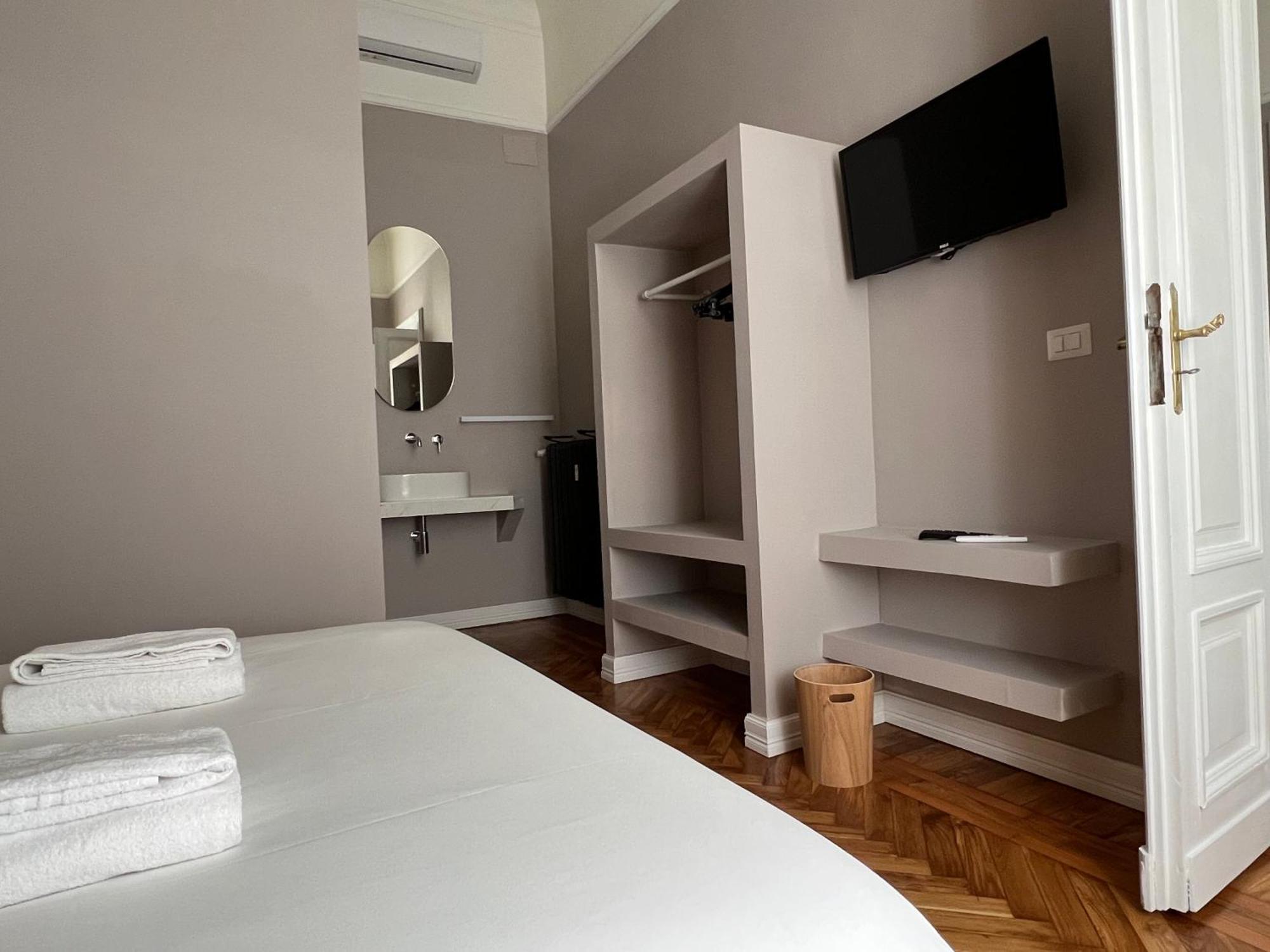 Turin Central Cavour Екстер'єр фото