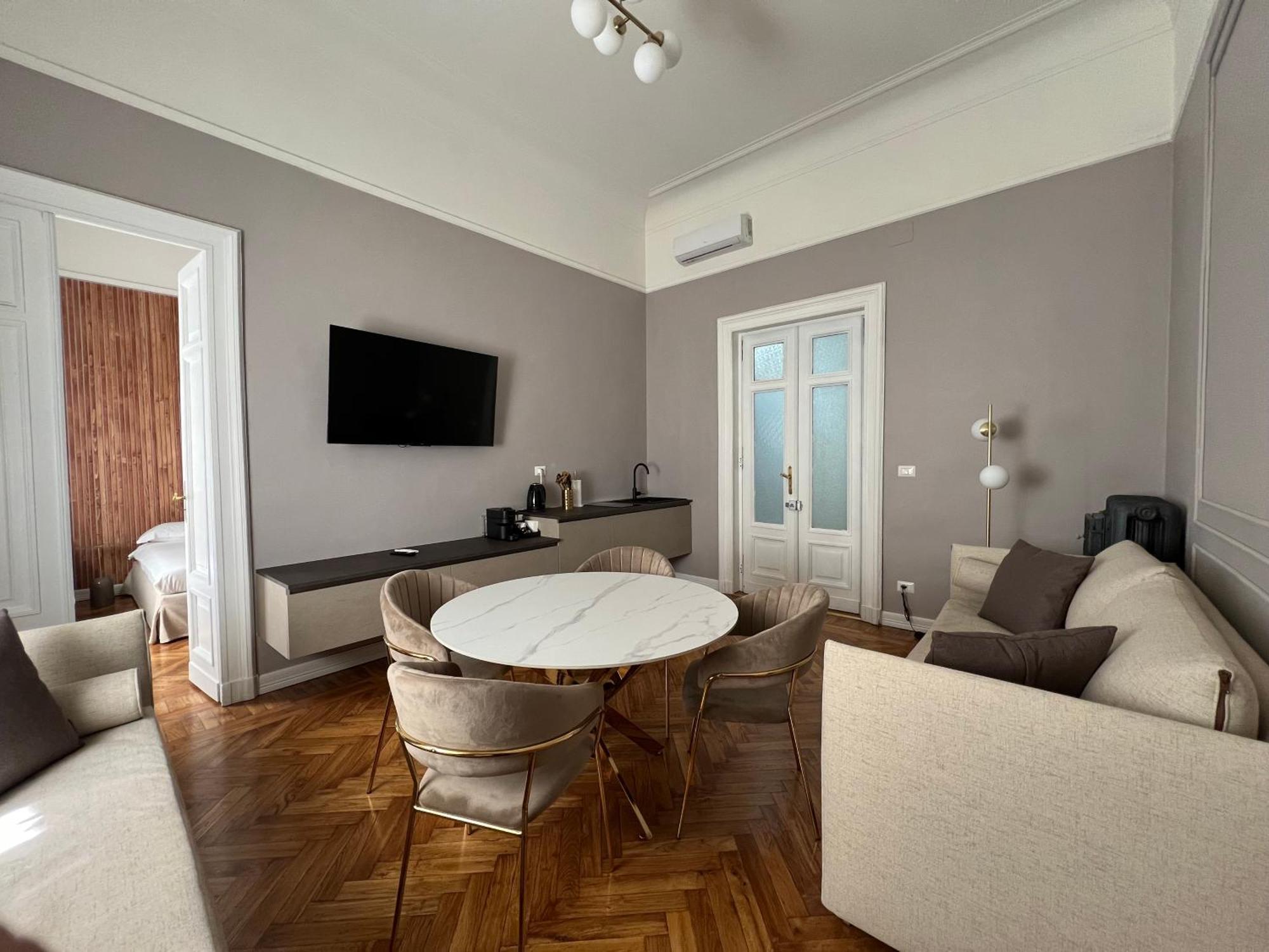 Turin Central Cavour Екстер'єр фото